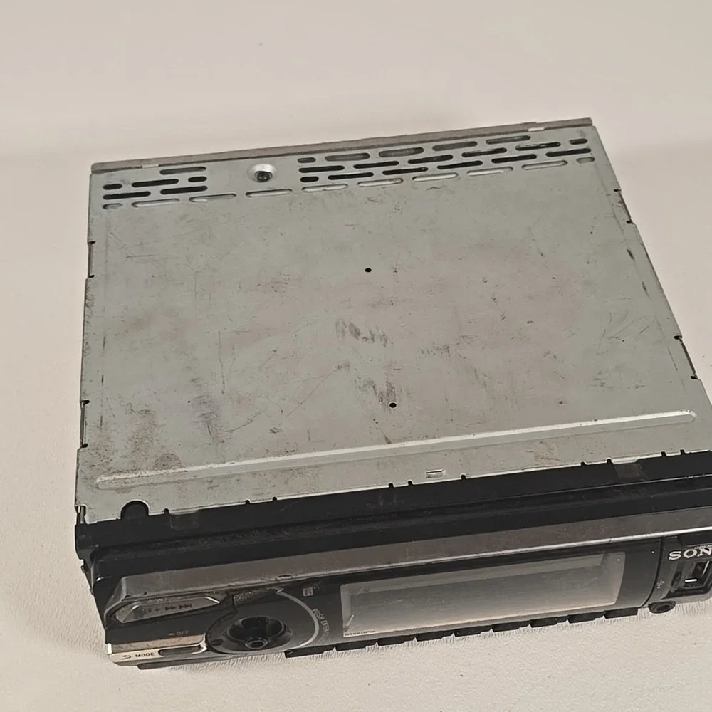 Sony CDX-GT66UPW Car‎ Stereo Removable Faceplate Needs Knob